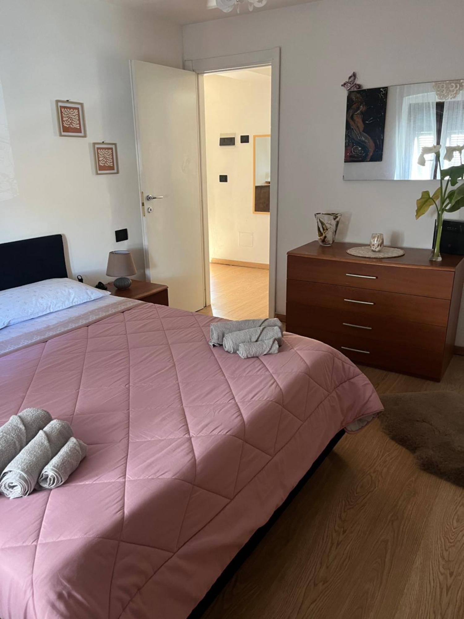 Casa Vacanza Swadararo Arcola Exteriör bild